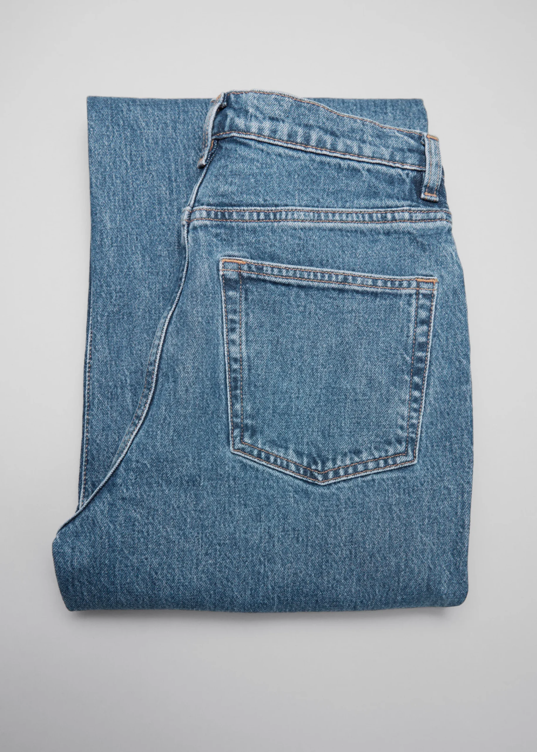 Jeans mit weitem Bein