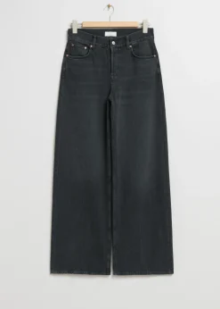 Jeans mit weitem Bein