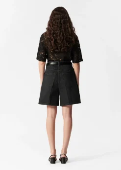 Jeansshorts mit weitem Bein