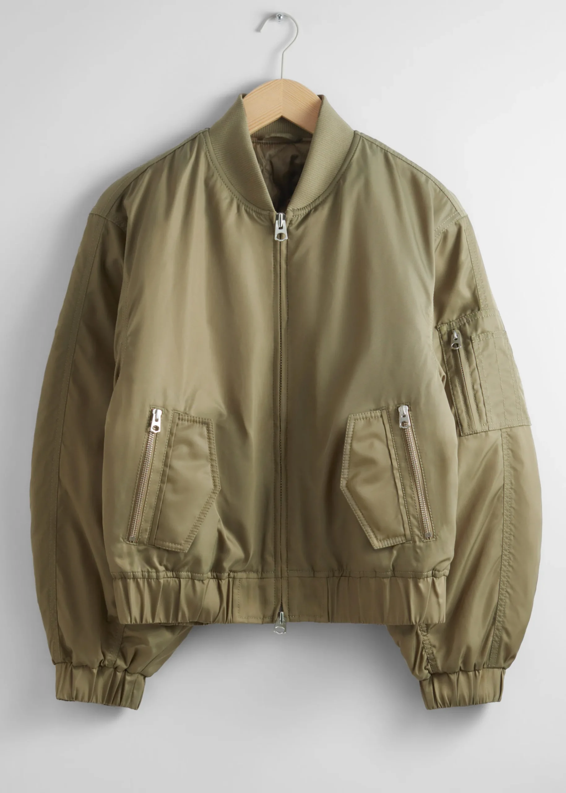 Kastenförmige Reißverschlussjacke
