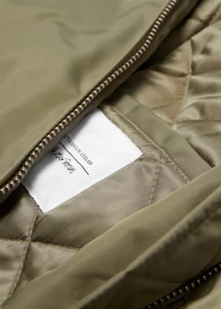 Kastenförmige Reißverschlussjacke