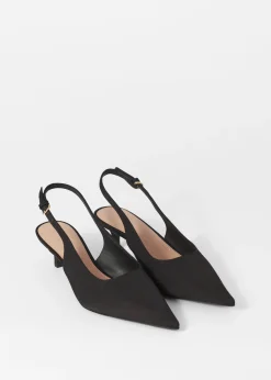 Klassische Satin-Pumps