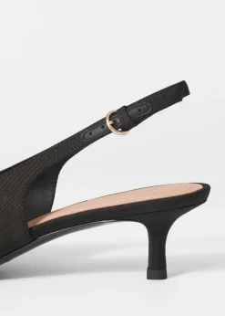 Klassische Satin-Pumps