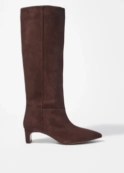 Kniehohe Stiefel mit spitzer Zehenpartie