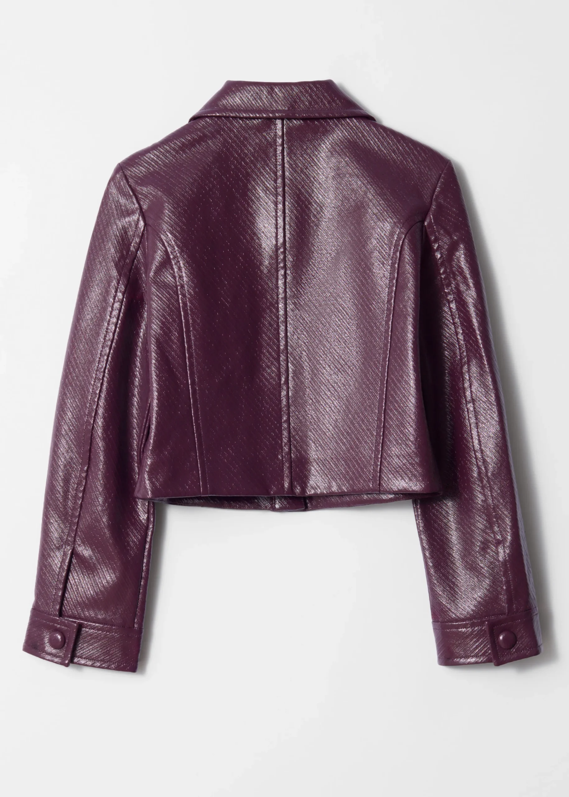 Kurze Jacke mit aufgesetzten Taschen