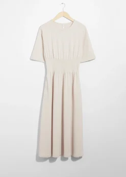 Kurzärmliges Midikleid