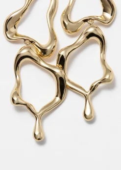 Lange Ring-Ohrringe in Wellenform