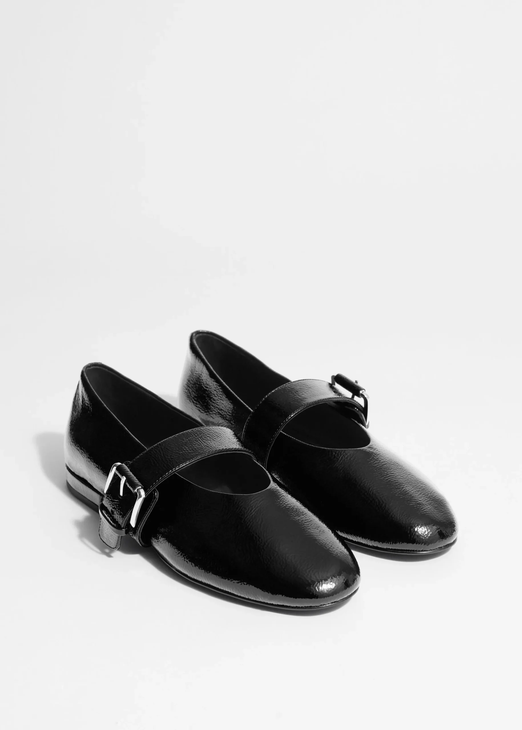 Leder-Ballerinas mit Schnalle