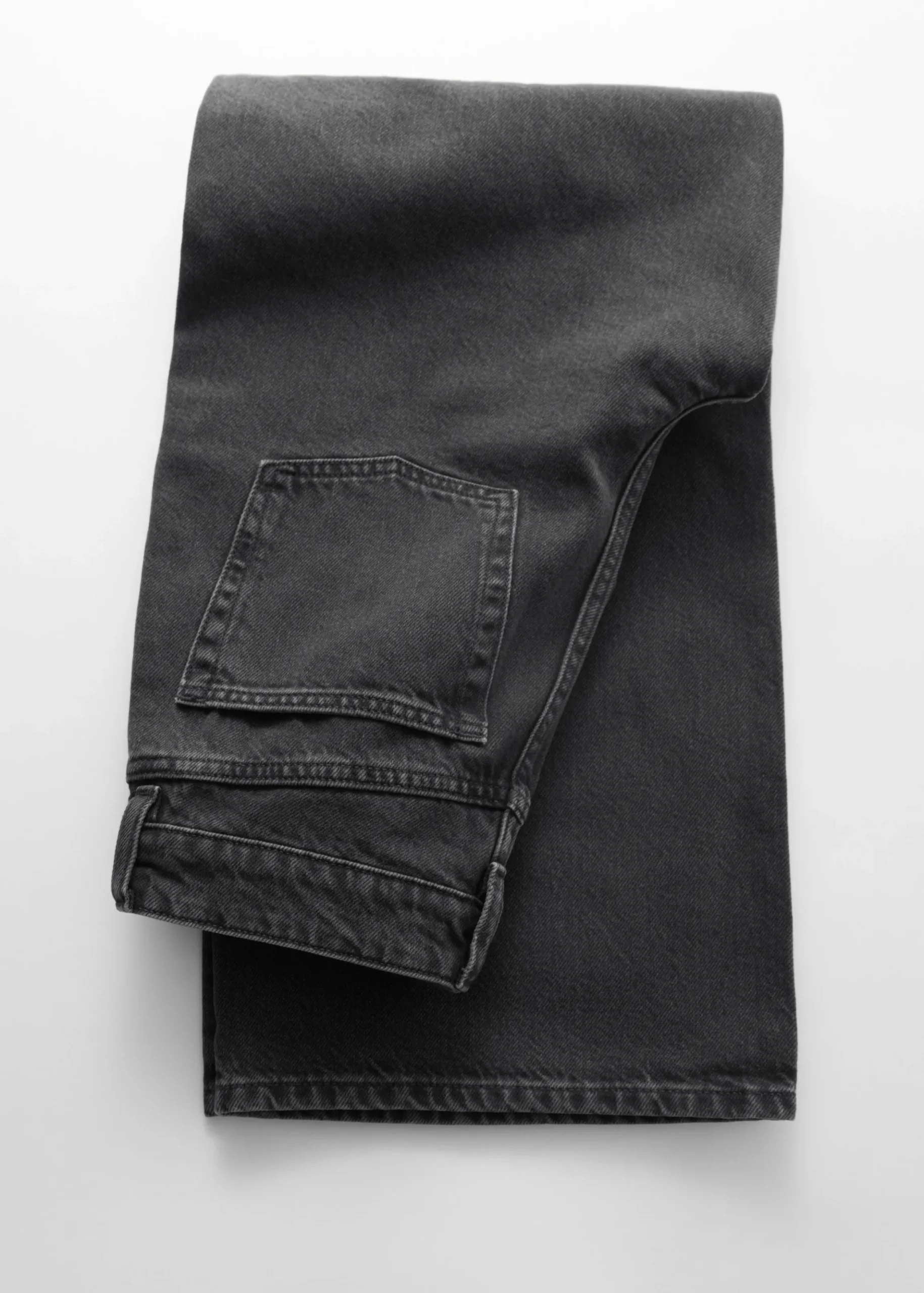 Locker geschnittene Jeans mit weitem Bein