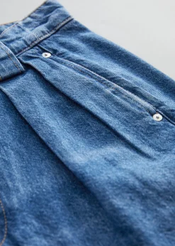 Locker geschnittene, weite Jeans