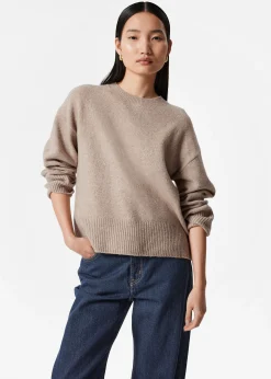 Locker geschnittener Strickpullover
