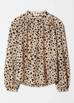 Lockere Seidenbluse