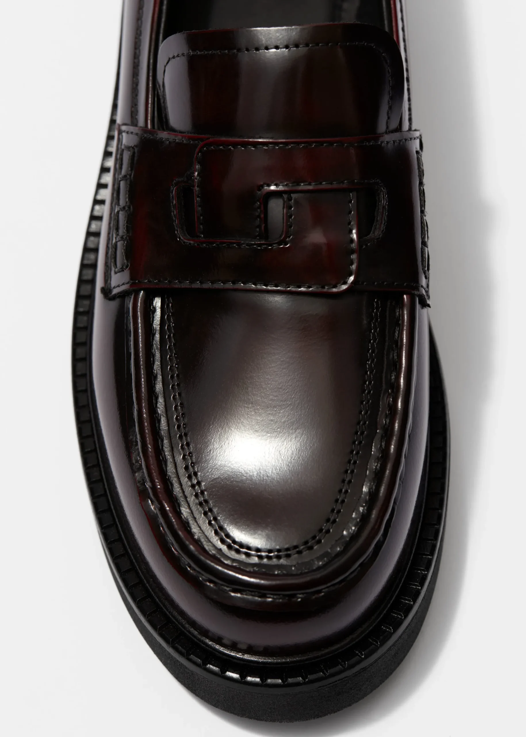Markante Loafers aus Leder