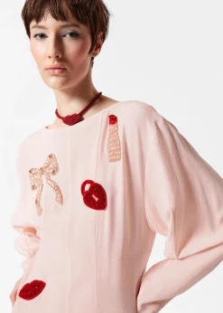 Maxikleid mit Perlenstickerei