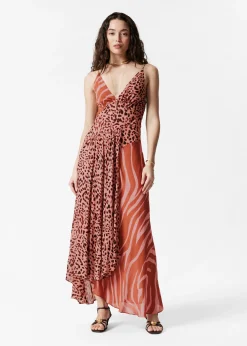 Maxikleid mit schmalen Trägern