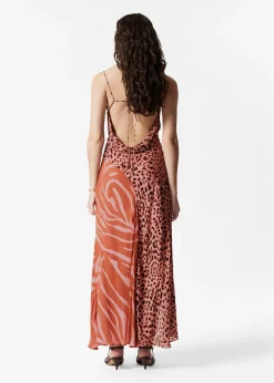 Maxikleid mit schmalen Trägern