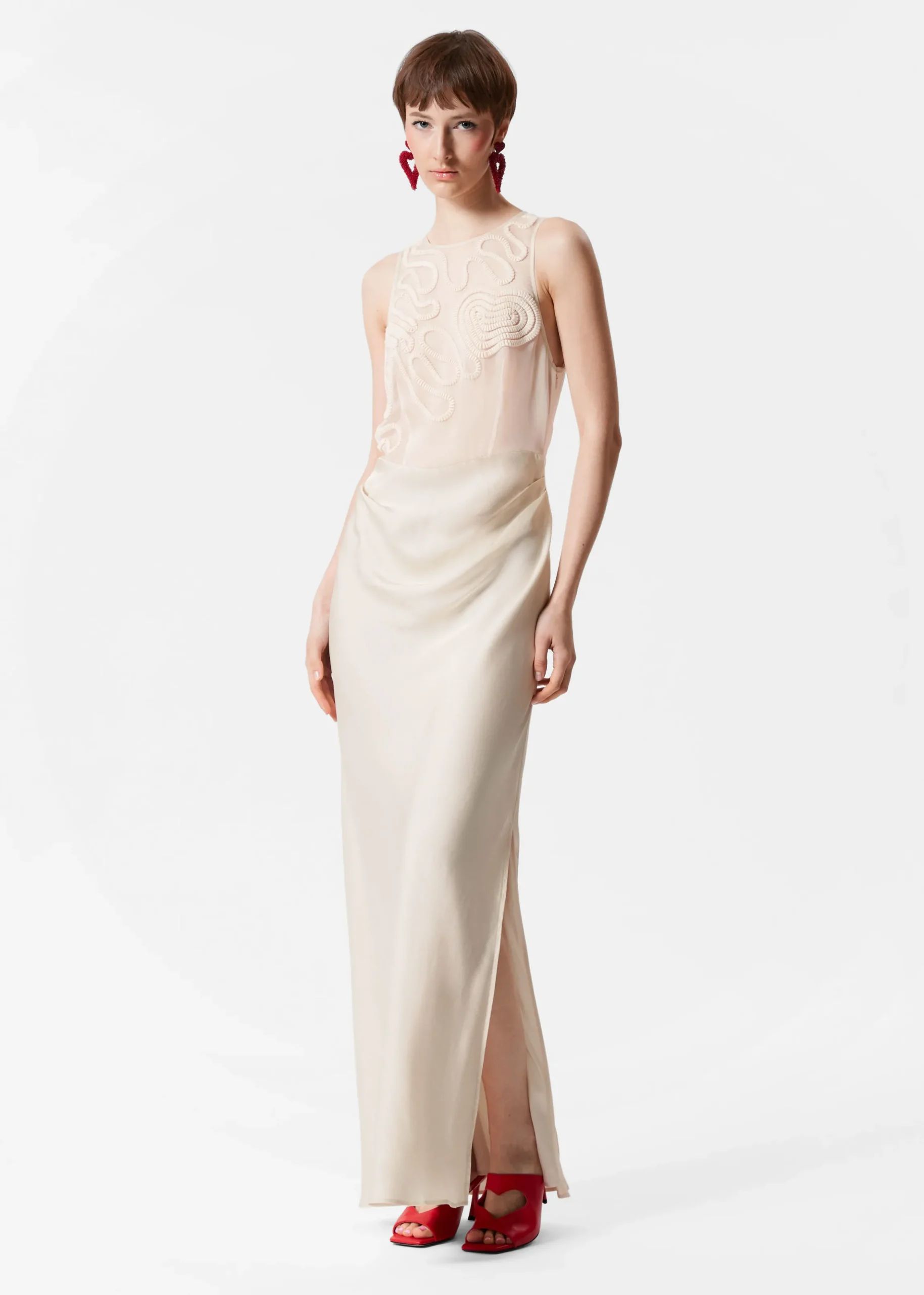 Maxikleid mit Stickerei