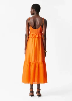 Midikleid mit schmalen Trägern