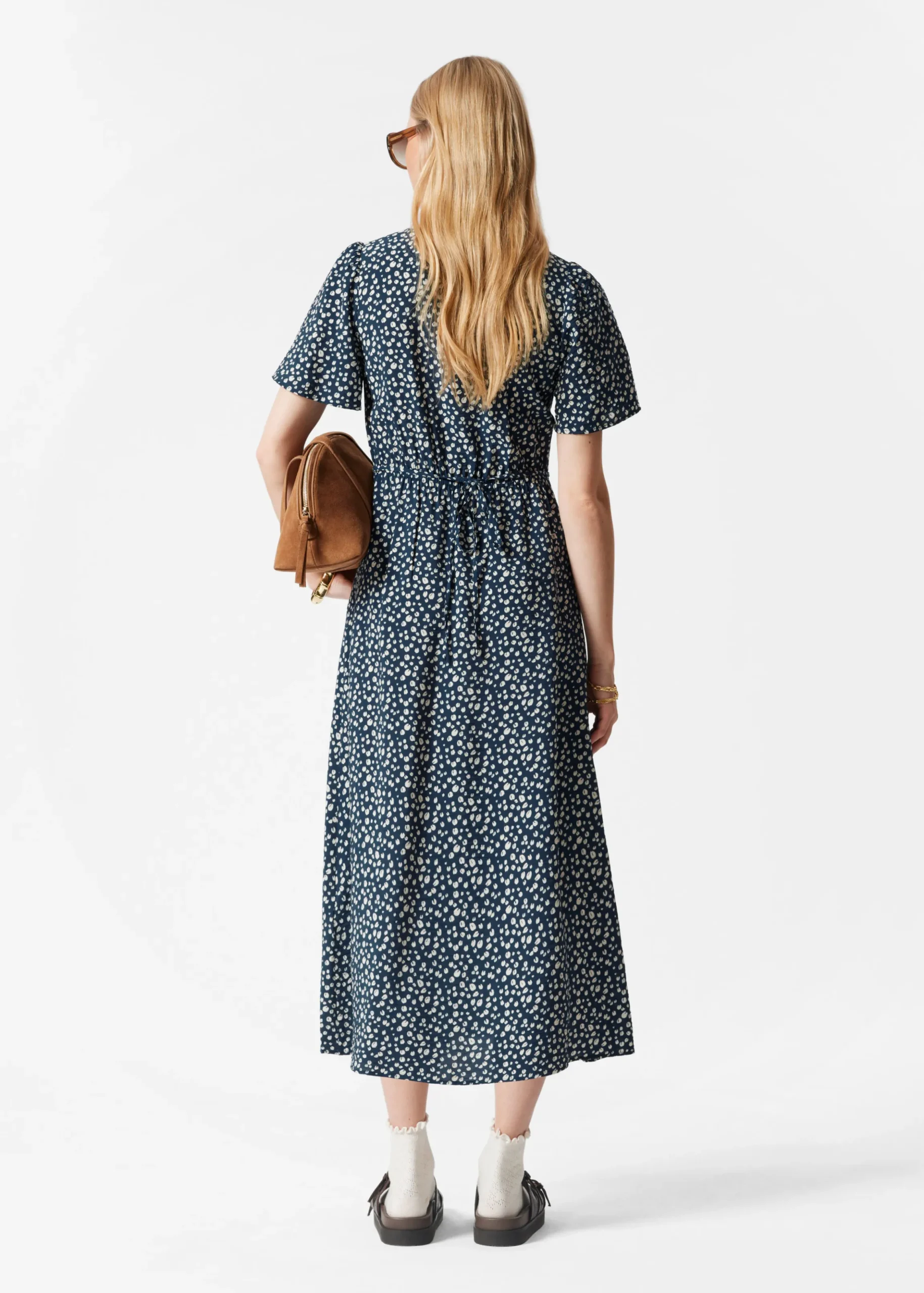 Midikleid mit V-Ausschnitt