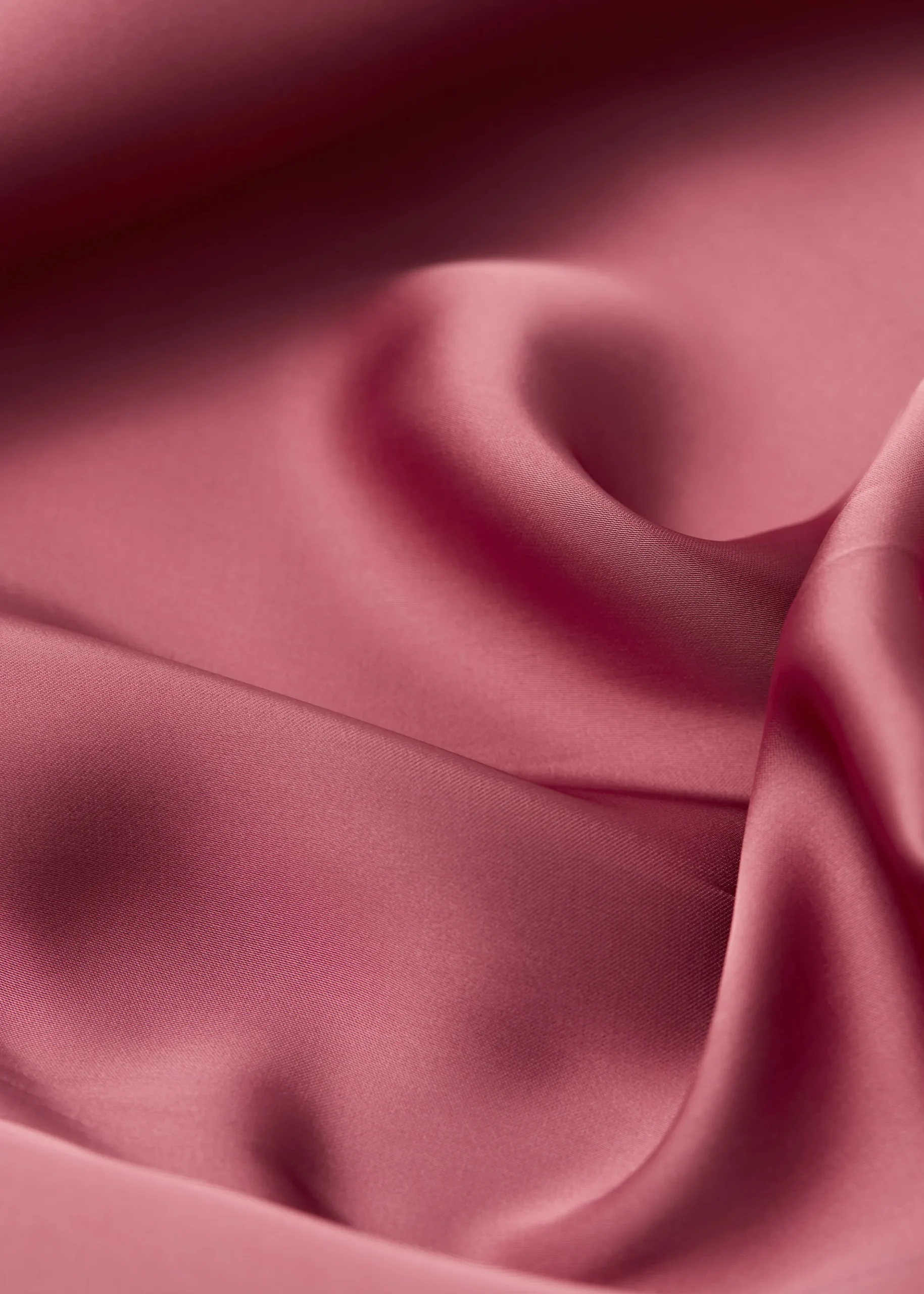 Midi-Trägerkleid aus Satin