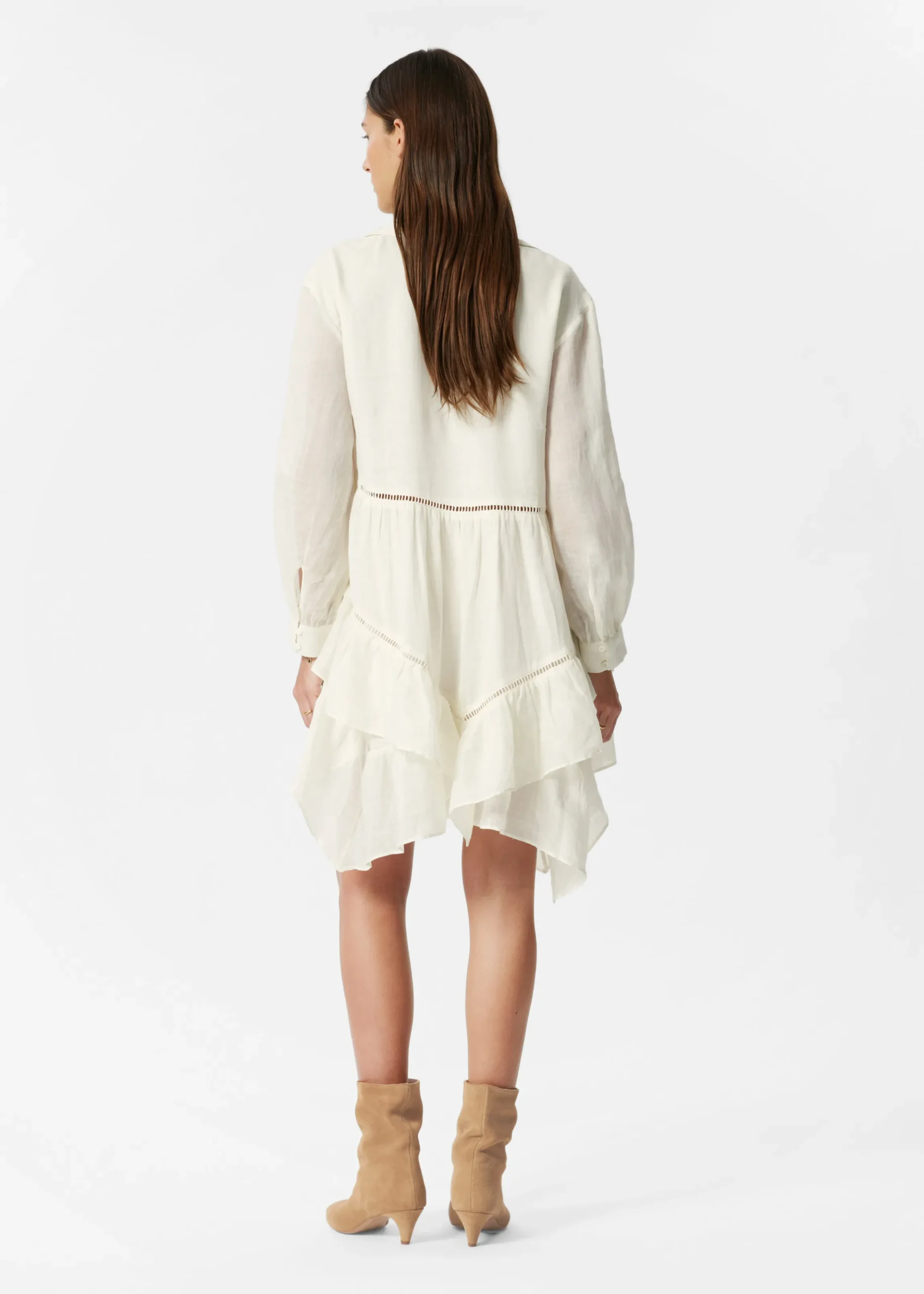 Minikleid aus Ramie mit Rüschen