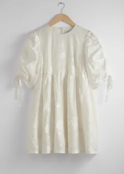 Minikleid mit Puffärmeln