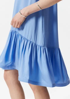 Minikleid mit Rüschen