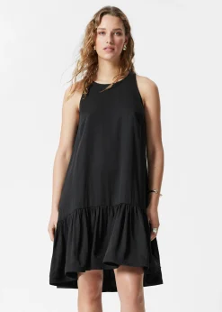 Minikleid mit Rüschen
