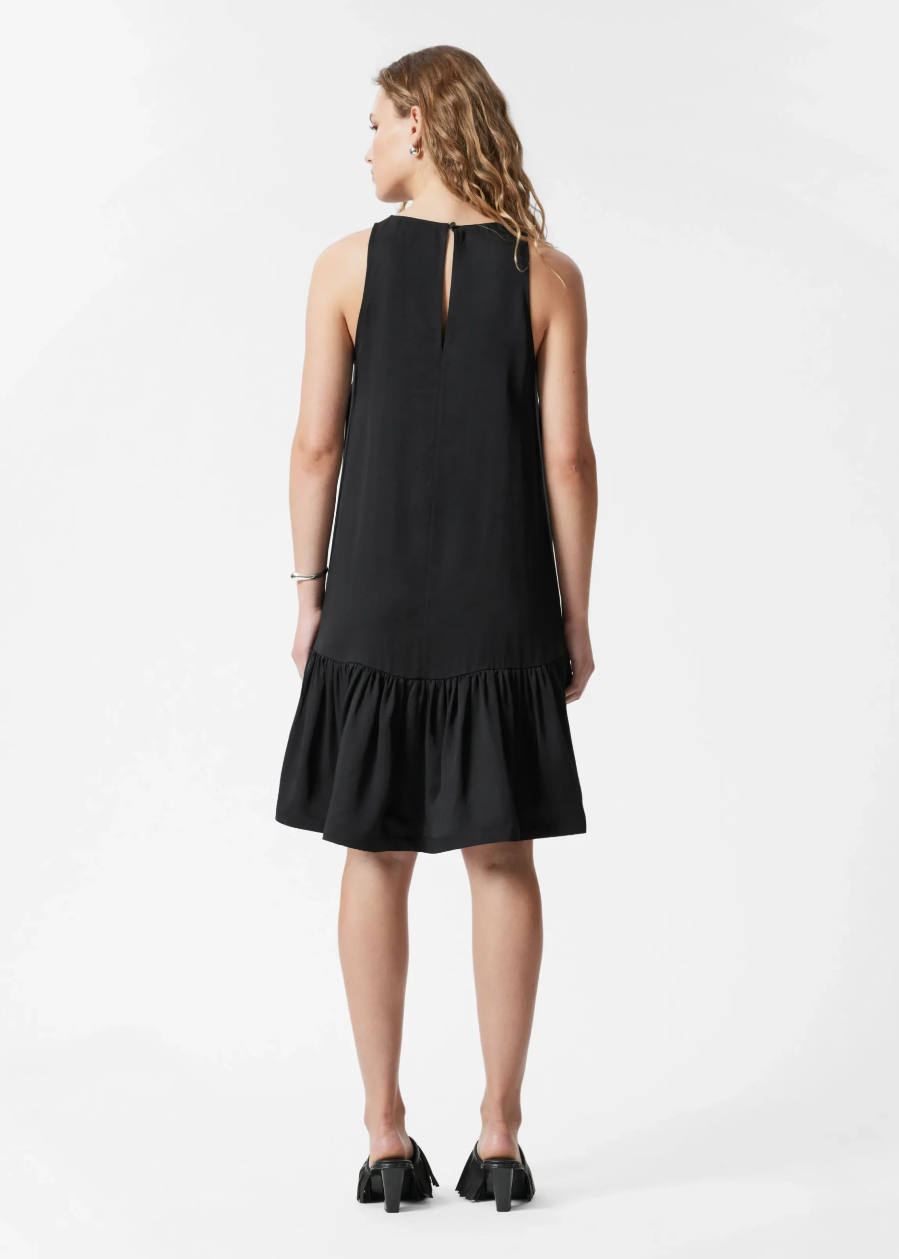 Minikleid mit Rüschen