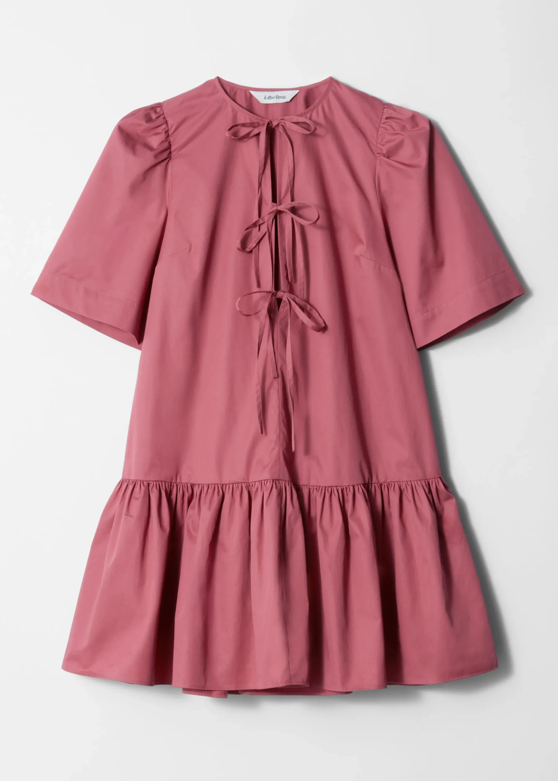 Minikleid mit Schößchen