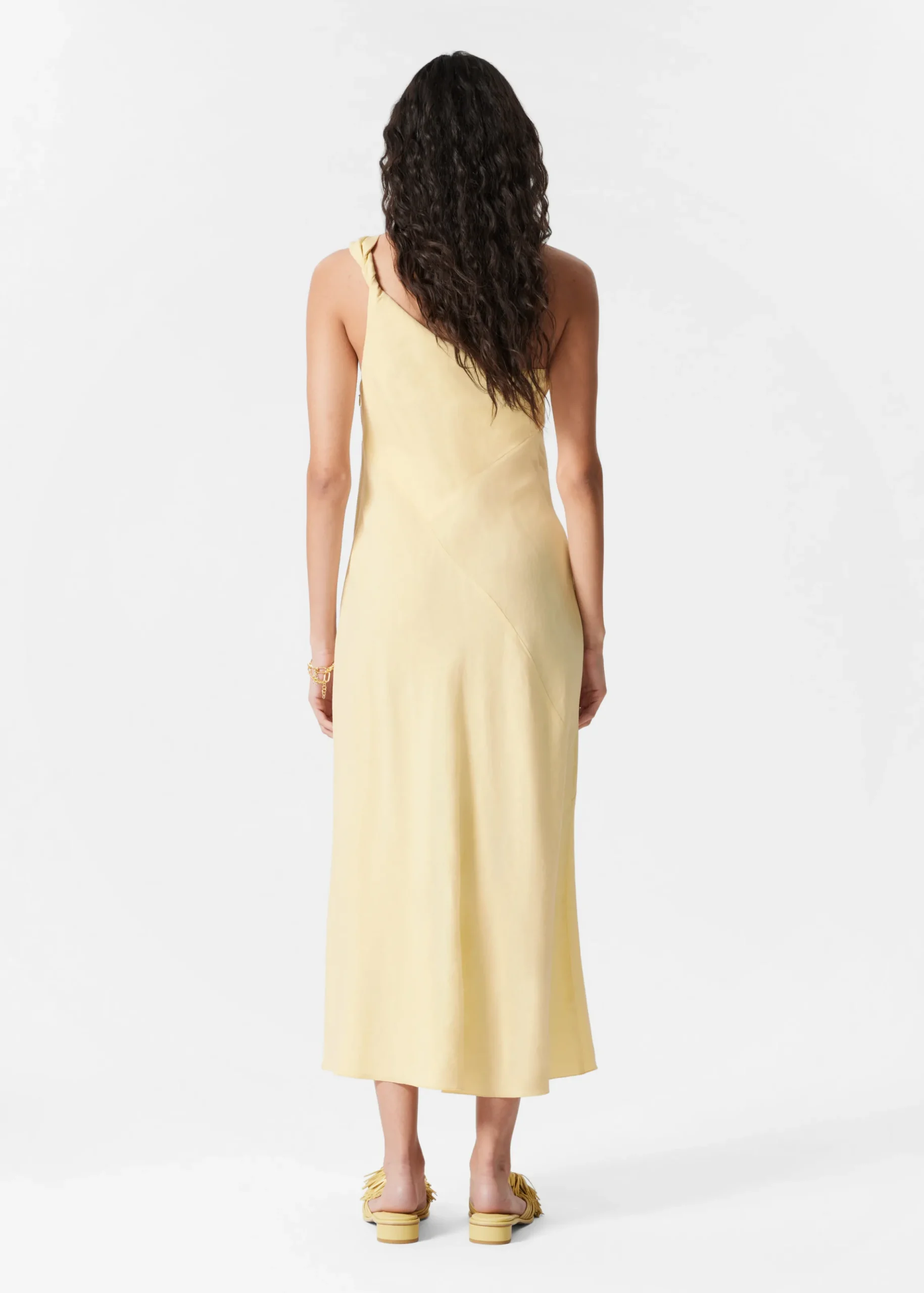 One-Shoulder-Midikleid