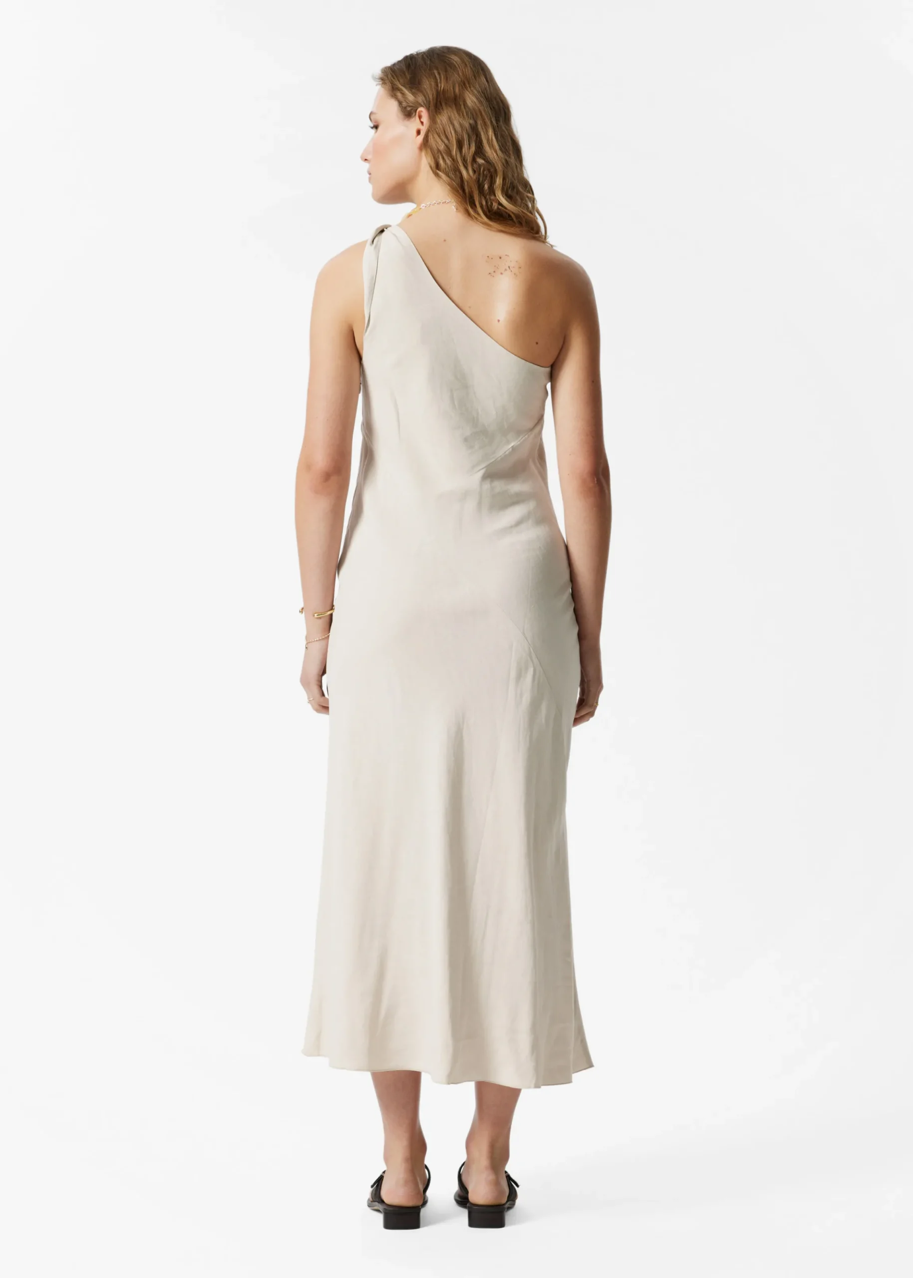 One-Shoulder-Midikleid