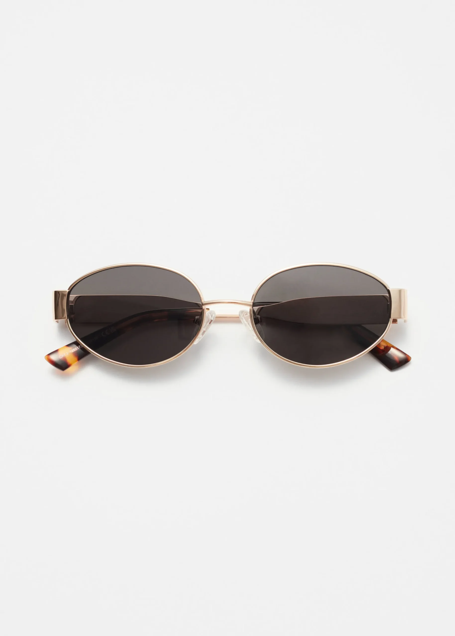Ovale Sonnenbrille mit Metallgestell