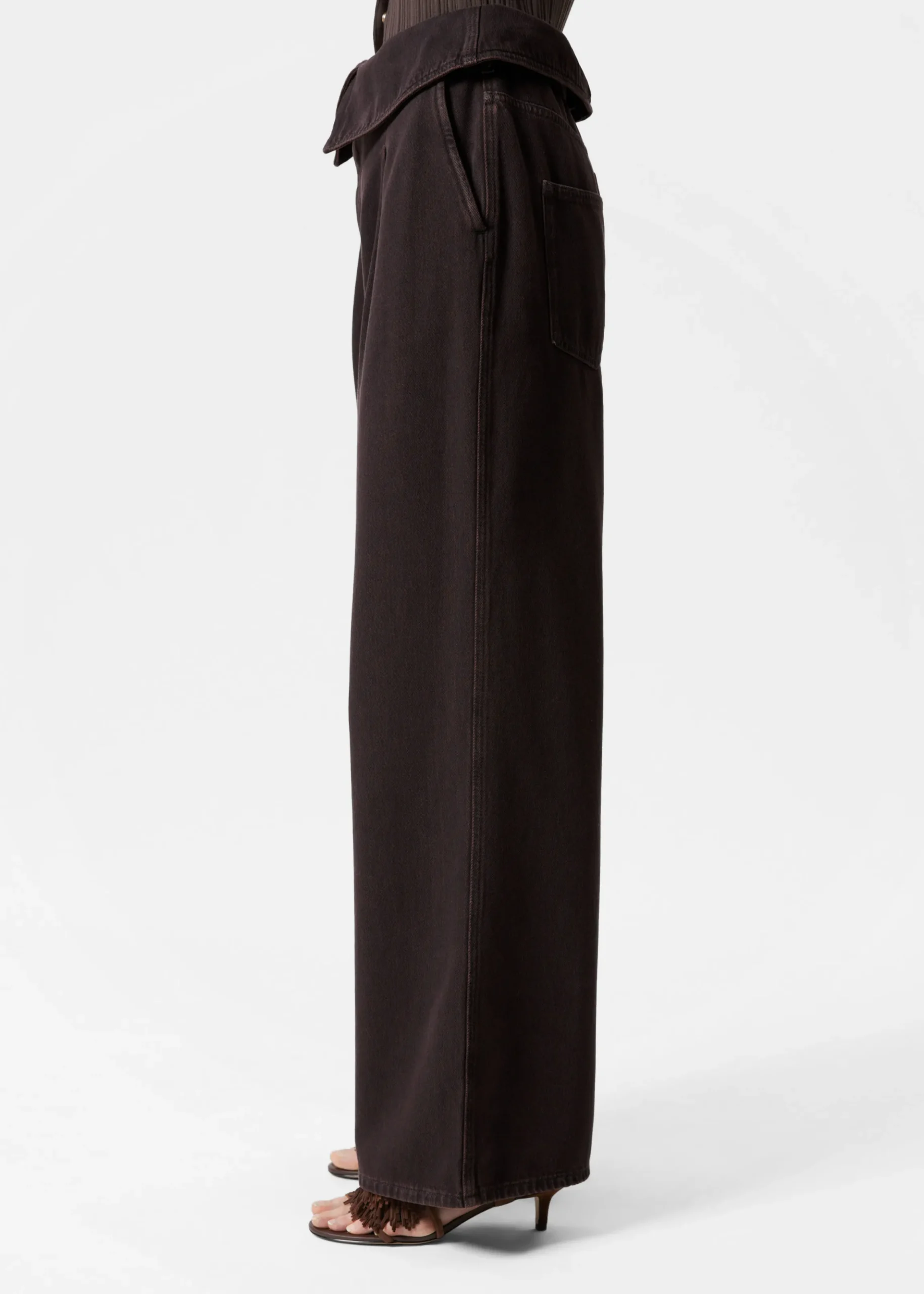 Paperbag-Jeans mit weitem Bein