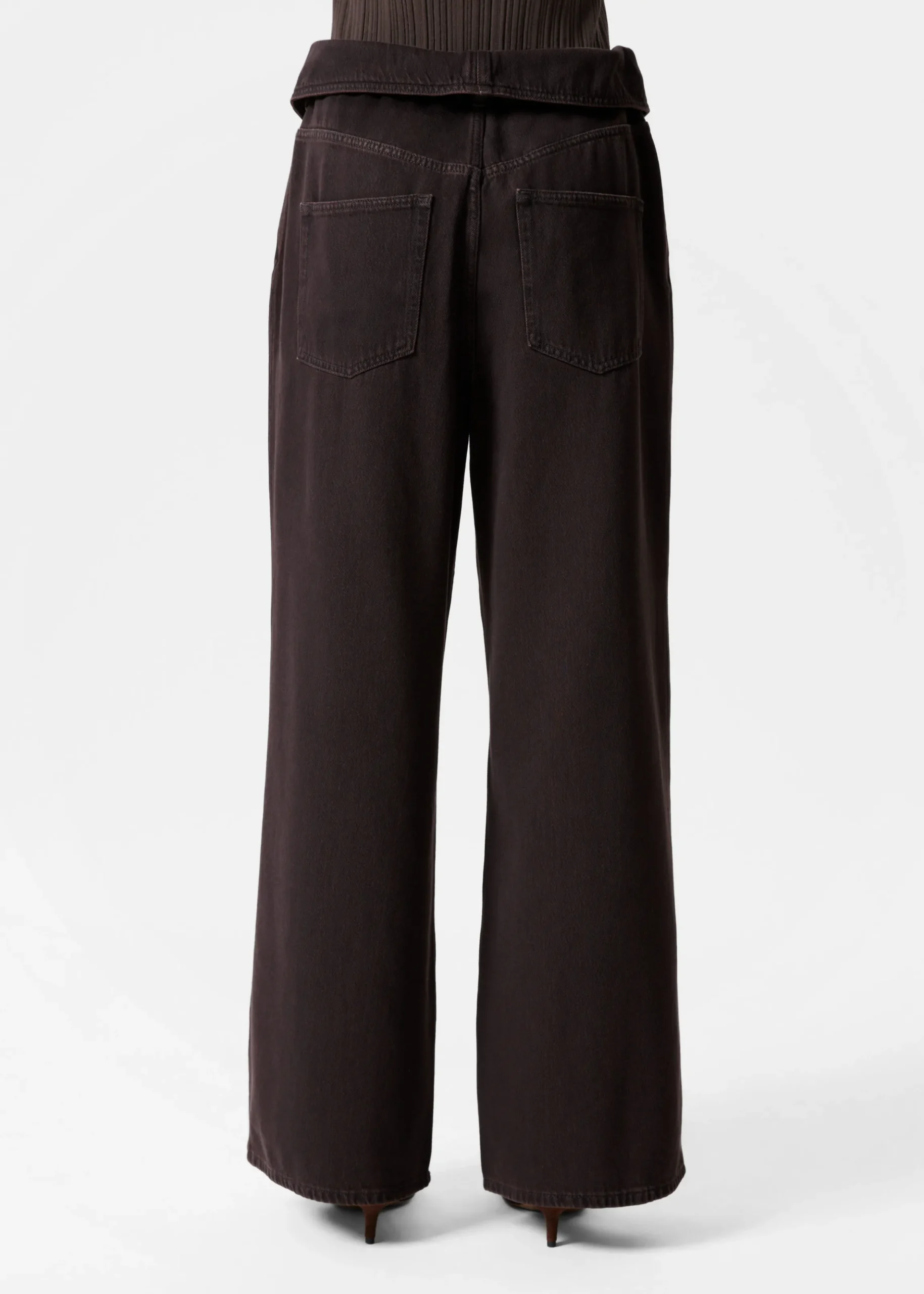 Paperbag-Jeans mit weitem Bein