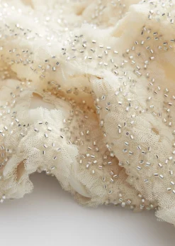 Perlenbesetztes Minikleid mit Tüll
