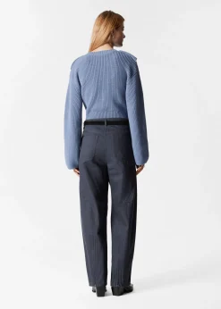 Pullover mit Rüschen