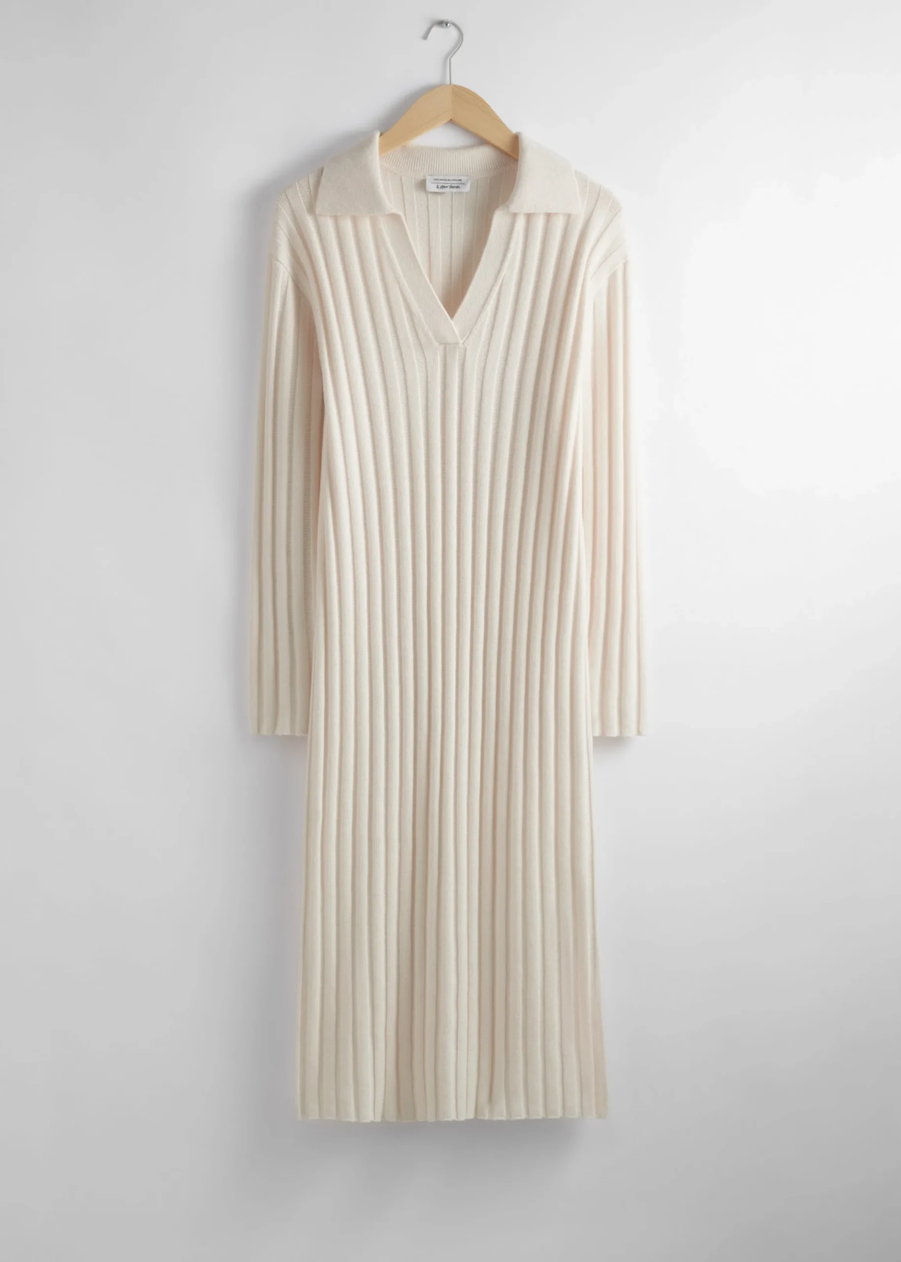 Rippstrick-Midikleid mit Kragen