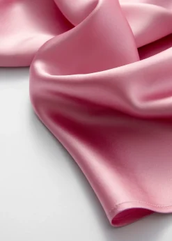 Ärmelloses Midikleid aus Satin