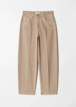 Schmal zulaufende Jeans
