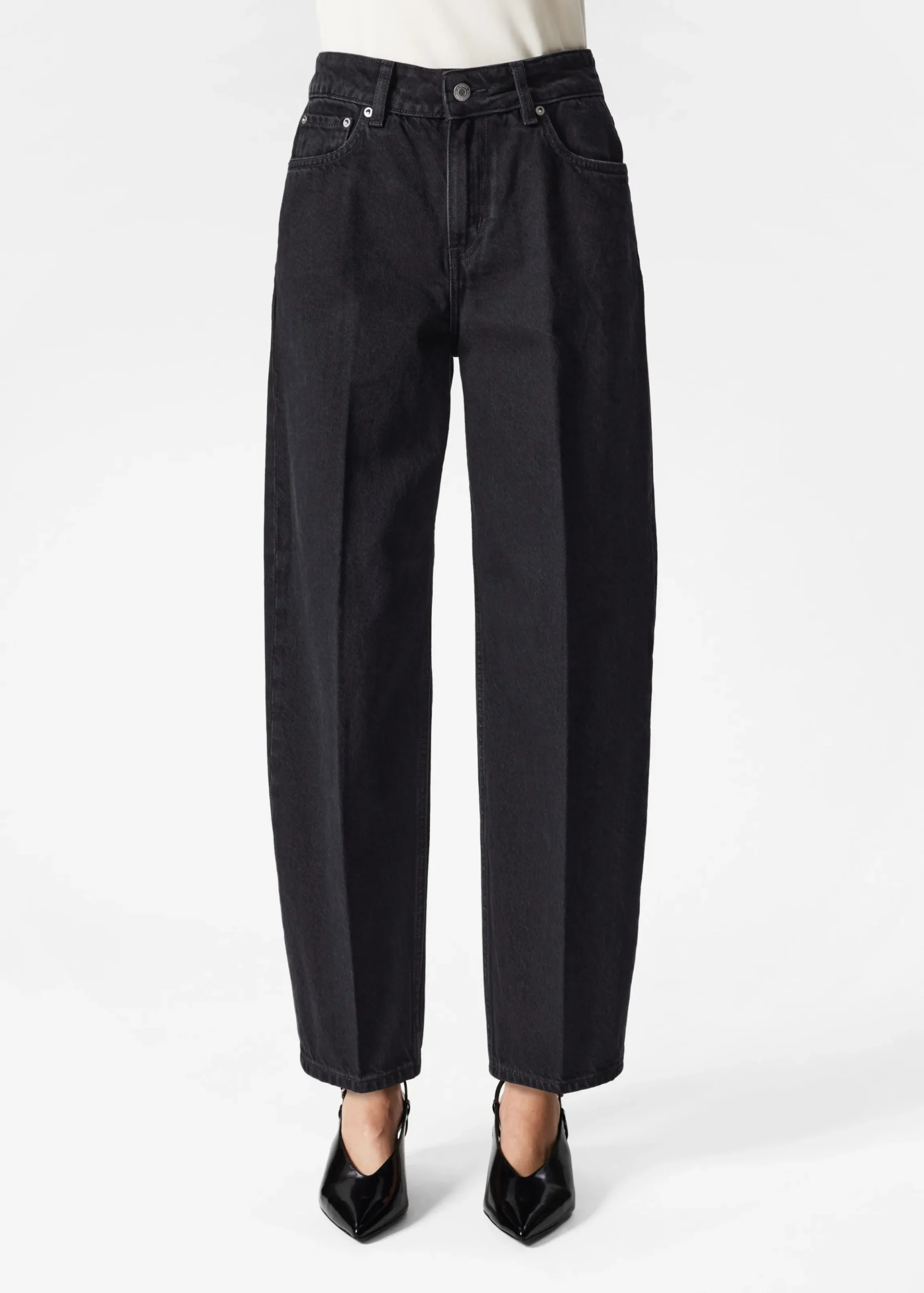 Schmal zulaufende Jeans