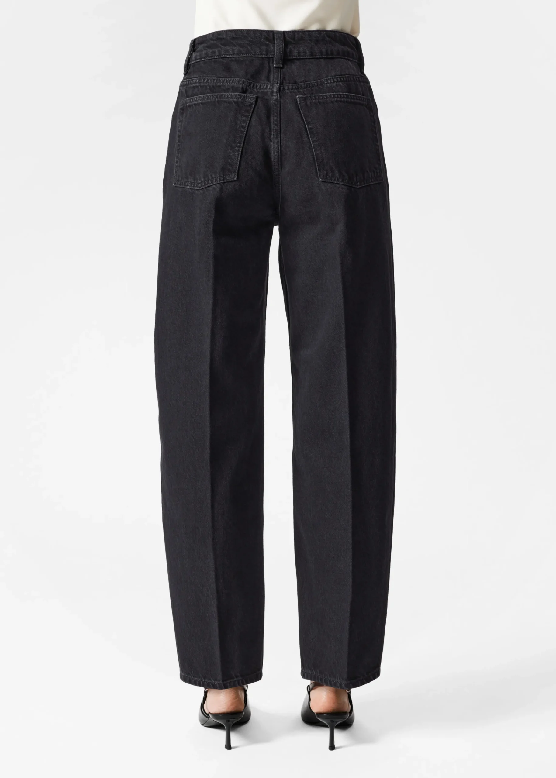 Schmal zulaufende Jeans