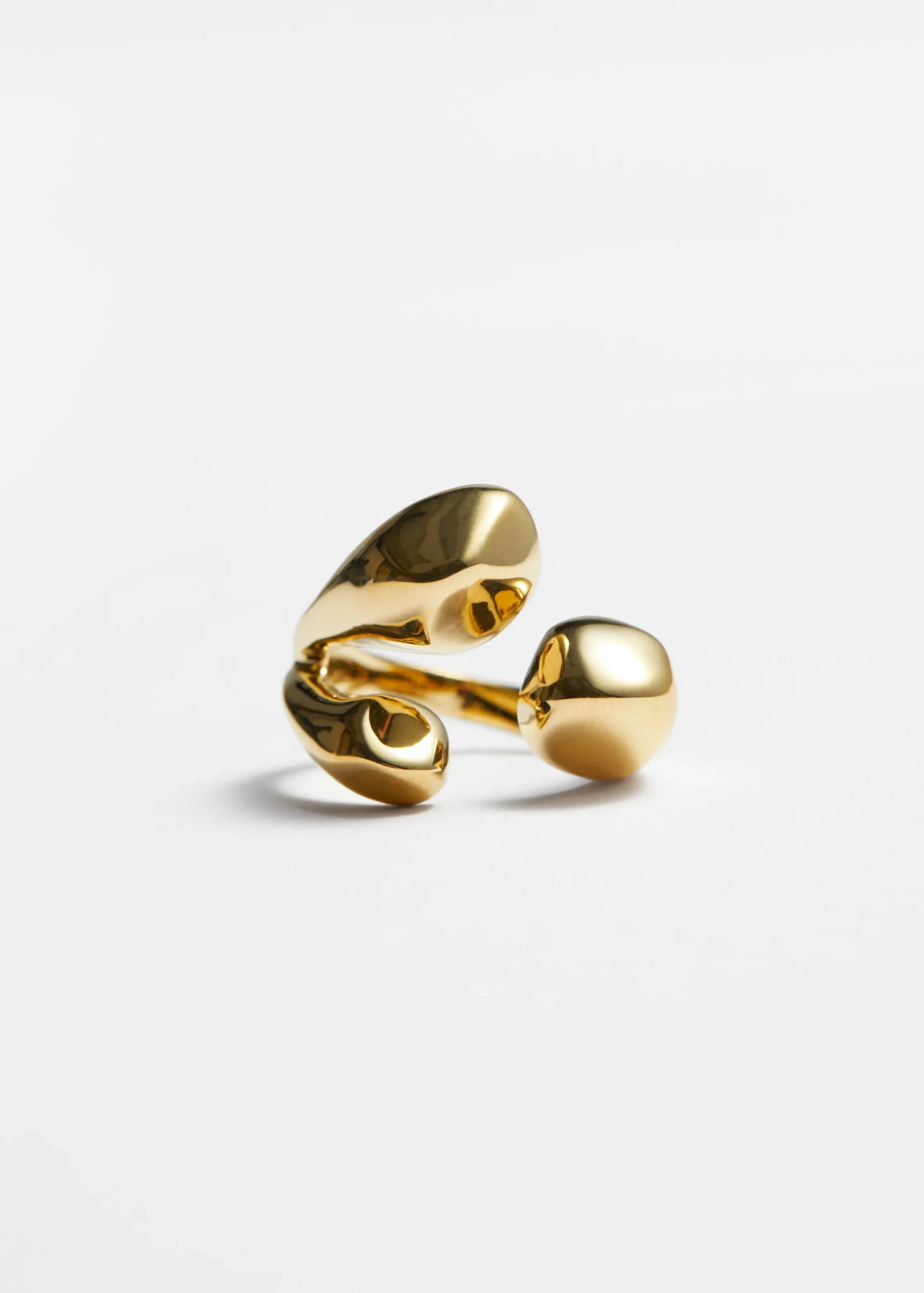 Skulpturaler, offener Ring