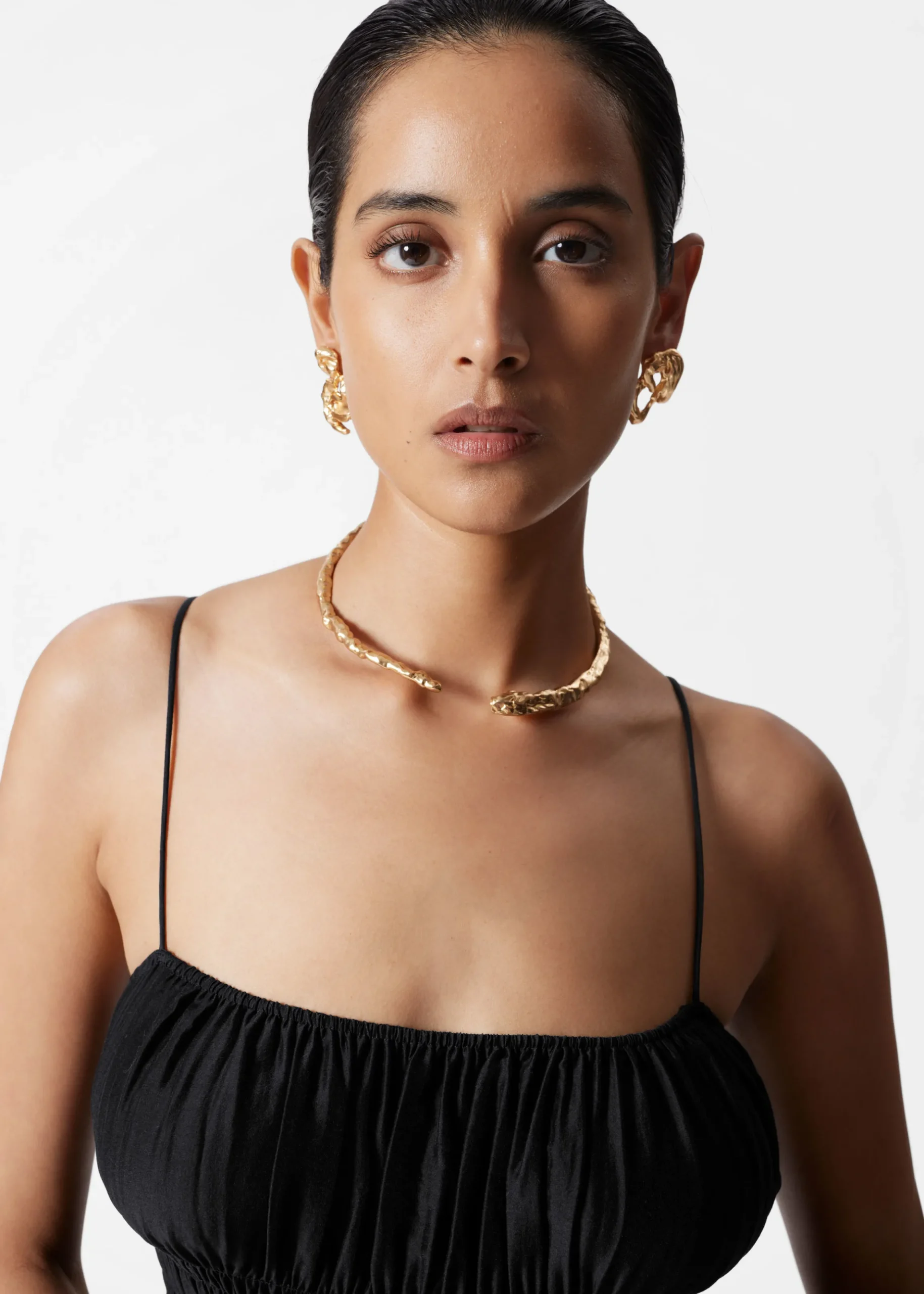 Skulpturierte Choker-Halskette