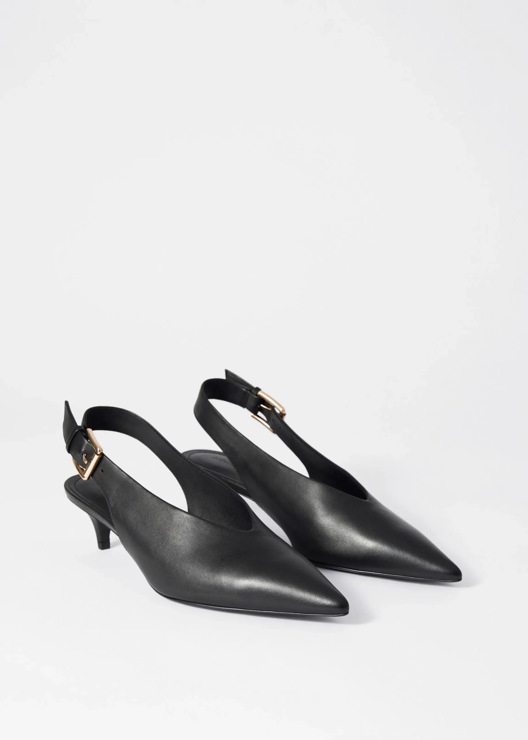Slingback-Pumps aus Leder