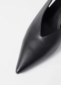 Slingback-Pumps aus Leder