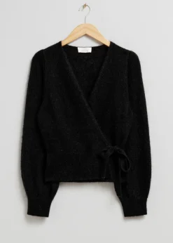 Strickjacke aus Mohair-Mix in Wickeloptik