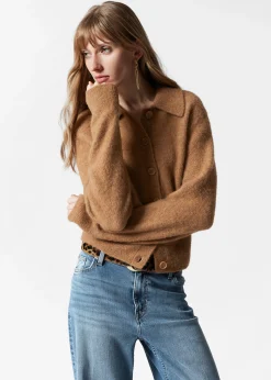 Strickjacke mit Kragen
