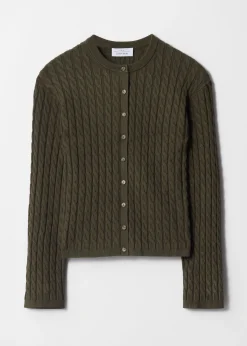 Strickjacke mit Zopfmuster