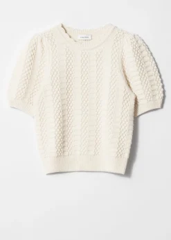 Strickoberteil mit Wellenkante